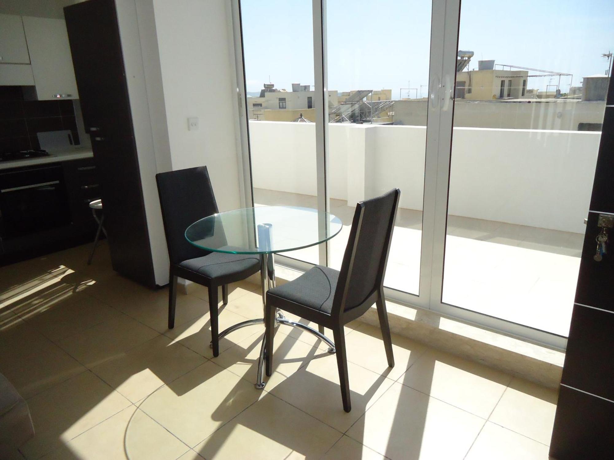 Shamrock Flats Lägenhet Mellieħa Rum bild